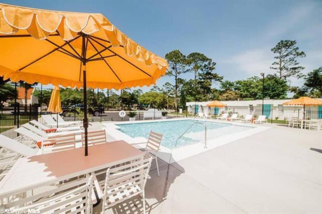 Gulf Shores Getaway Steps Away From The Pool! 外观 照片